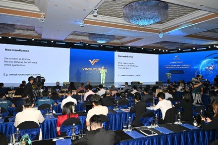 Toàn cảnh tọa đàm.