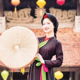 Ca sĩ Hòa Minzy trong MV Bắc Bling, sản phẩm âm nhạc ấn tượng của năm 2025.