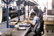Xưởng lắp ráp của Viettronics Thủ Đức trong cảnh vắng lặng.