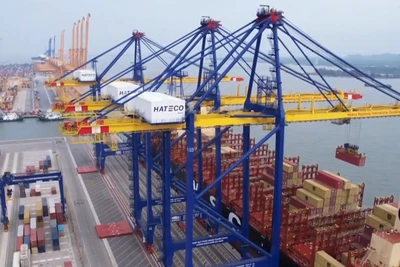 [Video] 8 nhóm ngành xuất nhập khẩu chịu tác động lớn do xung đột Trung Đông