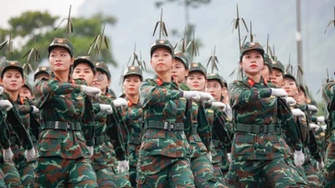 Bộ đội hợp luyện chuẩn bị cho Lễ kỷ niệm, diễu binh, diễu hành 80 năm Cách mạng tháng Tám thành công và Quốc khánh 2/9. (Ảnh: TV)