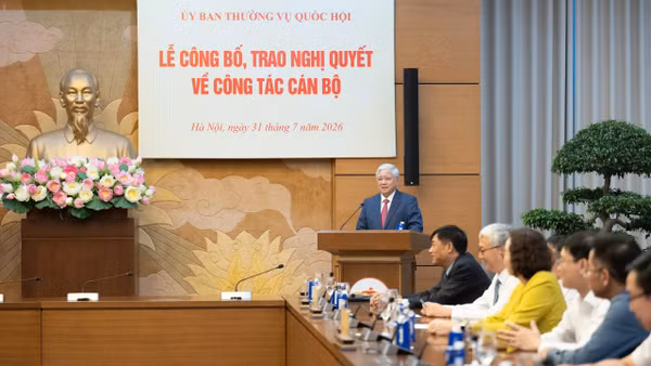 Phó Chủ tịch Thường trực Quốc hội Đỗ Văn Chiến phát biểu. (Ảnh: quochoi.vn)