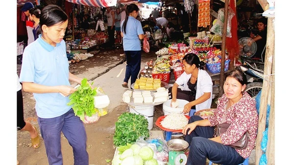 Quyết định số 380/QĐ-TTg phê duyệt đề án Xây dựng và công bố mức sống tối thiểu hằng năm làm căn cứ xác định các chuẩn chính sách xã hội. (Ảnh: BẮC SƠN)