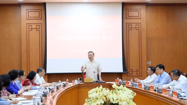 Tổng Bí thư, Chủ tịch nước Tô Lâm phát biểu chỉ đạo tại Phiên họp thứ 2 của Ban Chỉ đạo Trung ương về phát triển văn hóa Việt Nam, ngày 13/7/2026. (Ảnh: ĐĂNG KHOA)