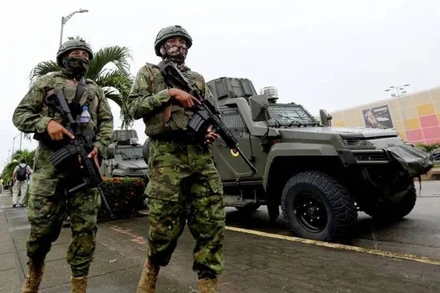 Tổng thống Ecuador Daniel Noboa ký sắc lệnh kéo dài tình trạng khẩn cấp tại 7 tỉnh và Thủ đô Quito. (Ảnh: laprensa.com.ec)