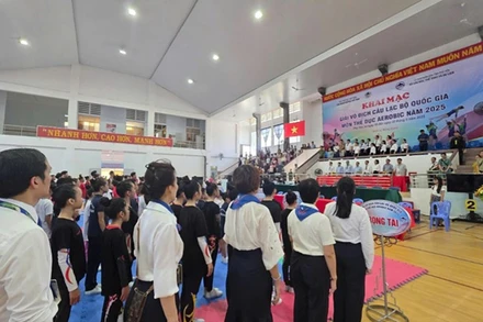 Quang cảnh khai mạc Giải vô địch các câu lạc bộ quốc gia môn Thể dục Aerobic năm 2025.