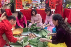 [Video] Ngày hội Bánh chưng xanh đem không khí Tết đến thật gần