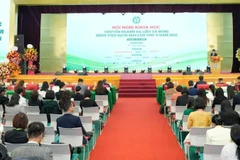 Quang cảnh Hội nghị khoa học chuyên ngành da liễu và bỏng.