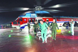 Một ca cấp cứu đường không vào ban đêm.