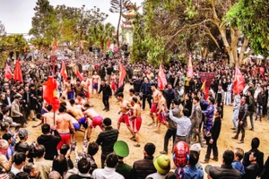 Lễ hội vật cầu đền Hét diễn ra tại xã Thái Ninh (tỉnh Hưng Yên) dịp đầu xuân.