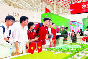 Thế hệ trẻ với thành tựu của đất nước