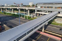 Ga Phước Long, một trong 7 nhà ga trên cao sẽ được lắp hệ thống thang máy mang lại tiện ích cho hành khách đi tuyến Metro số 1. (Ảnh: QUÝ HIỀN)