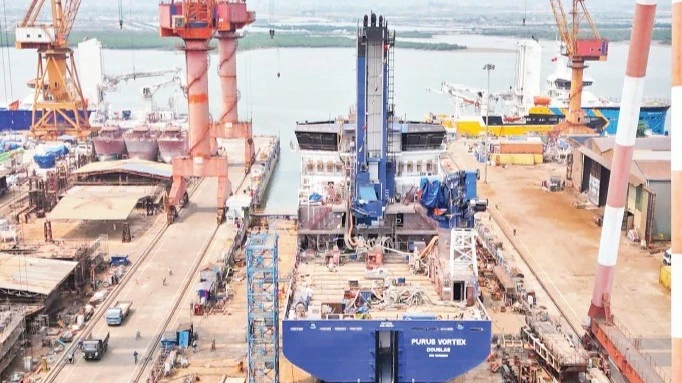 Nguy cơ gián đoạn sản xuất tại Công ty Đóng tàu Hạ Long: Bài toán giữa quy hoạch đô thị và phát triển công nghiệp