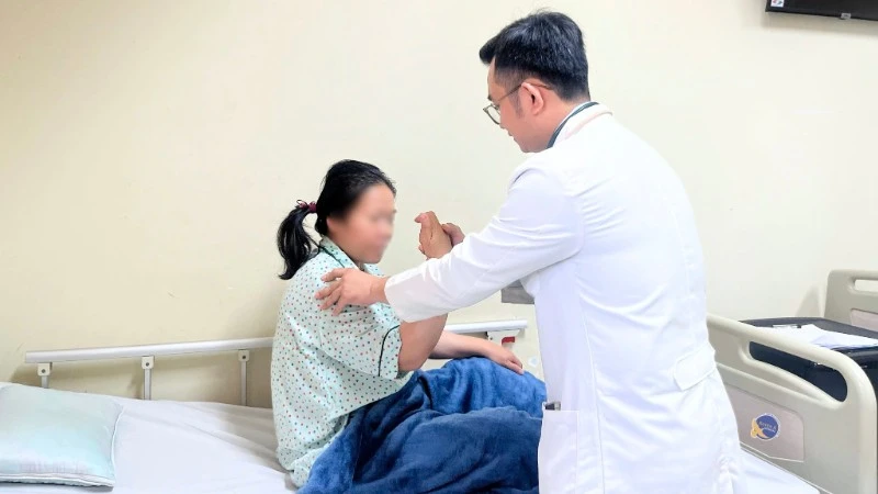 Ba Bệnh Nhân Đột Quỵ Phục Hồi Ngoạn Mục Nhờ Cấp Cứu Trong 'Thời Gian Vàng'