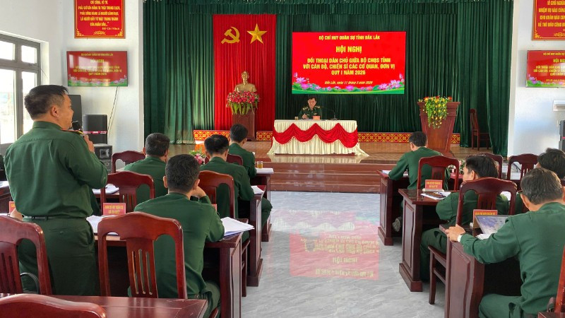 Quang cảnh hội nghị.