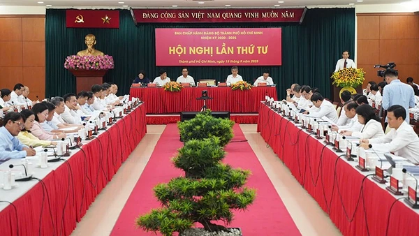 Quang cảnh hội nghị. (Ảnh: THUẬN VĂN)