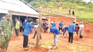 Huyện Quế Phong quyết tâm hoàn thành Chương trình xóa nhà tạm, nhà dột nát trước ngày 31/7.