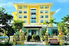 Năm 2025, Thuế thành phố Huế đã thể hiện rõ bản lĩnh điều hành, nỗ lực đổi mới và tinh thần trách nhiệm cao khi hoàn thành vượt mức các chỉ tiêu thu ngân sách.