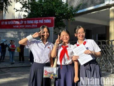 Đà Nẵng công bố điểm chuẩn vào lớp 10, với 10.142 thí sinh trúng tuyển. (Ảnh: ANH ĐÀO)
