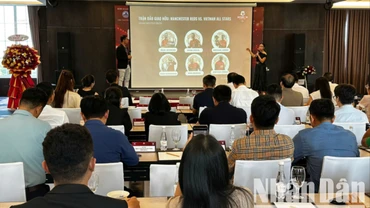 Quang cảnh buổi họp báo chiều ngày 6/6. (Ảnh: ANH ĐÀO)