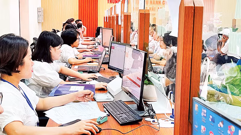 Phường Hải An chú trọng xây dựng đội ngũ cán bộ, công chức, viên chức có phẩm chất, năng lực phục vụ nhân dân.