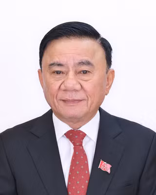 Trần Cẩm Tú