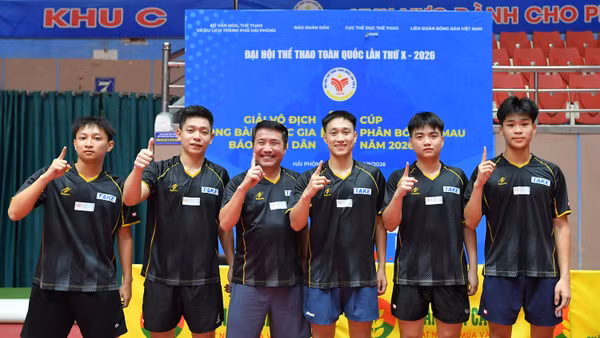 [Video] Hà Nội lên ngôi sau trận chung kết kịch tính