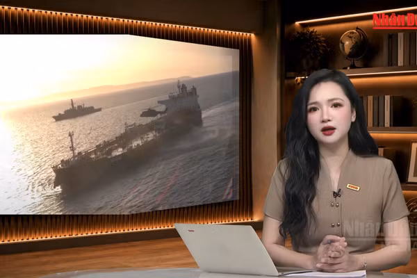[Video] Tiêu điểm 30/8: “Hạm đội bóng tối” và cơn sóng ngầm trên biển