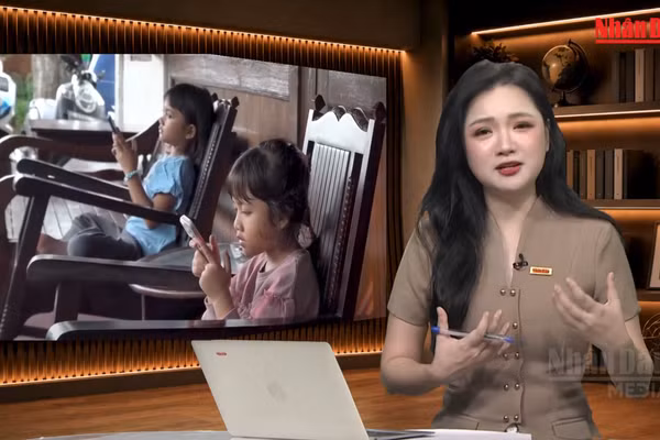[Video] Tiêu điểm 18/10: Quản lý mạng xã hội với trẻ em, chỉ cấm là xong?