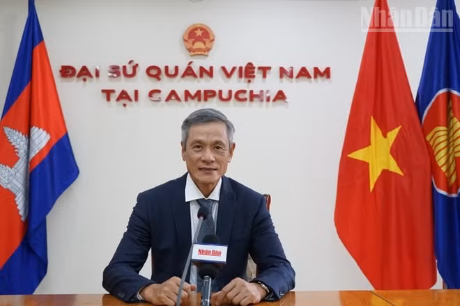 Đại sứ Đặc mệnh Toàn quyền nước Cộng hòa xã hội chủ nghĩa Việt Nam tại Campuchia Nguyễn Minh Vũ. (Ảnh: ĐINH TRƯỜNG)