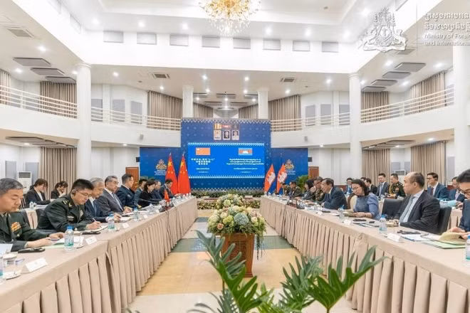 Đối thoại chiến lược 2+2 đầu tiên giữa Campuchia và Trung Quốc được tổ chức tại Phnom Penh. (Ảnh: Bộ Ngoại giao và Hợp tác quốc tế Campuchia)
