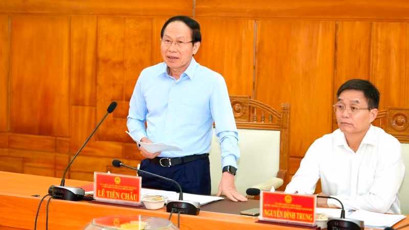 Phó Thủ tướng Lê Tiến Châu chủ trì buổi làm việc của Đoàn công tác Chính phủ với lãnh đạo thành phố Huế về tình hình thực hiện mục tiêu tăng trưởng kinh tế hơn 10%.