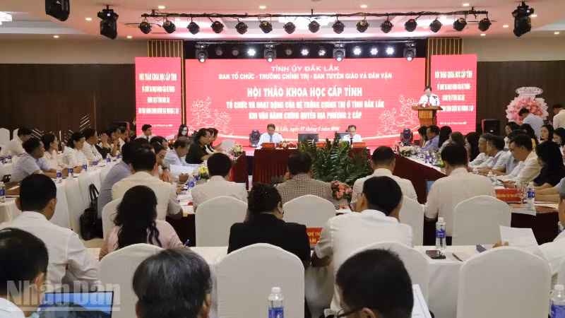 Quang cảnh hội thảo.