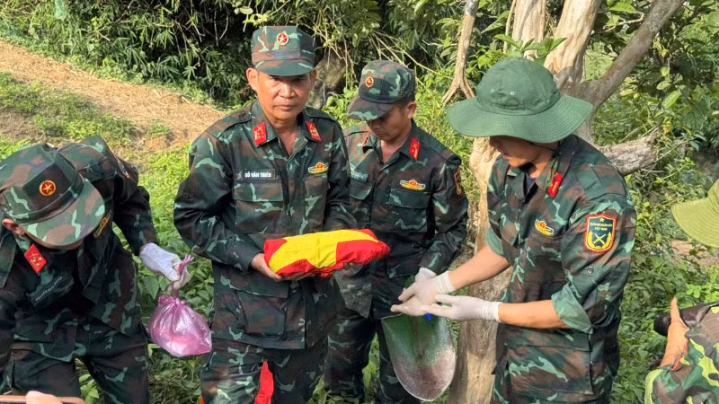 Đội K51 (Phòng Chính trị, Bộ Chỉ huy Quân sự tỉnh Đắk Lắk) phối hợp cùng cấp ủy, chính quyền và các lực lượng vũ trang xã Krông Nô đã quy tập thành công hài cốt liệt sĩ Y Chông Triêk tại khu vực bờ sông Krông Nô.