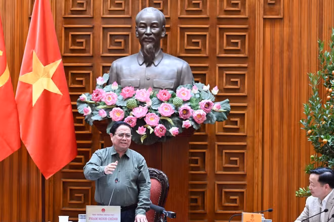 Thủ tướng Chính phủ Phạm Minh Chính phát biểu ý kiến kết luận cuộc họp. (Ảnh: Trần Hải)