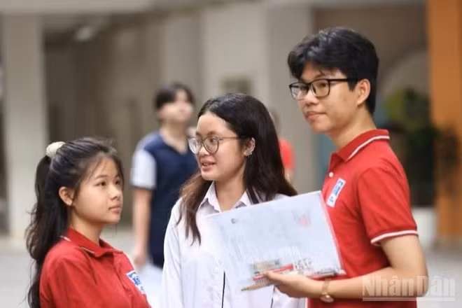 Thí sinh tham dự Kỳ thi tốt nghiệp trung học phổ thông năm 2025. (Ảnh minh họa: ĐẠI THẮNG)