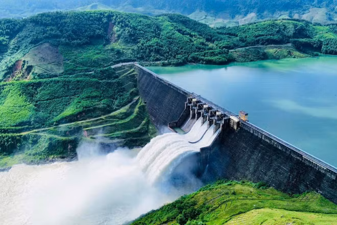 Nguồn sáng nơi đại ngàn Trường Sơn