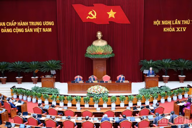 Phiên khai mạc Hội nghị lần thứ tư, Ban Chấp hành Trung ương Đảng khóa XIV. (Ảnh: ĐĂNG KHOA)