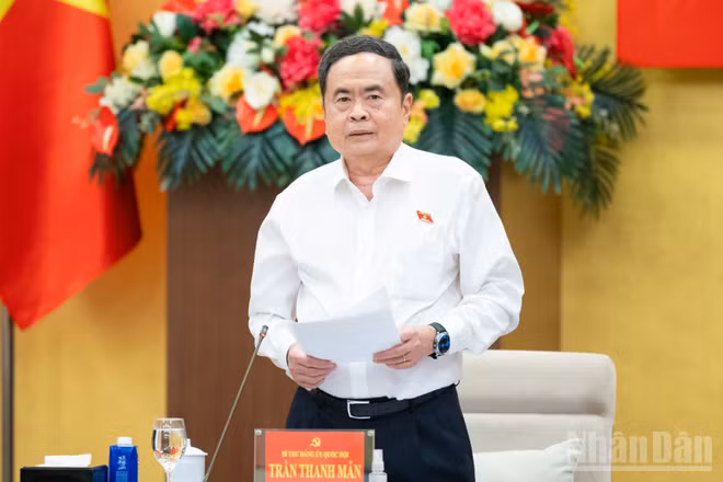 Bí thư Đảng ủy Quốc hội, Chủ tịch Quốc hội Trần Thanh Mẫn phát biểu tại hội nghị. (Ảnh: DUY LINH) 