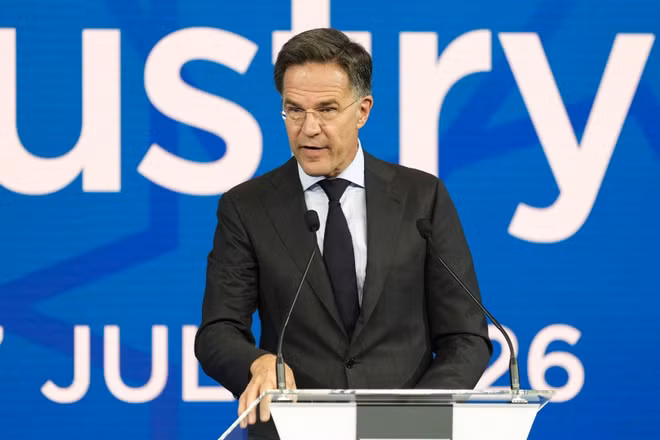 Phát biểu tại Diễn đàn Công nghiệp quốc phòng trước hội nghị, Tổng Thư ký NATO Mark Rutte nhấn mạnh: “Để duy trì sức mạnh của liên minh xuyên Đại Tây Dương, châu Âu cần đóng vai trò lớn hơn trong NATO”. (Ảnh: AA/TTXVN phát)