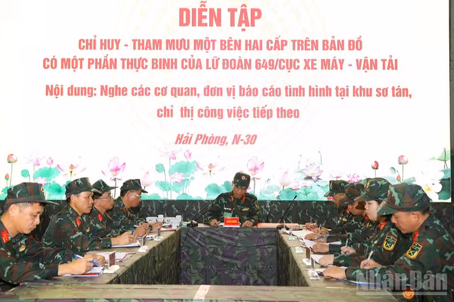 Lữ đoàn 649 diễn tập VT-26. (Ảnh: QUỲNH HƯƠNG)