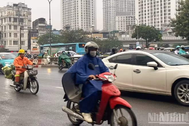 Dự báo khu vực Hà Nội có mưa rải rác. (Ảnh minh họa: Đ.T)