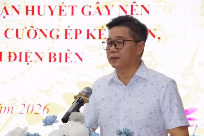 Lãnh đạo Cục Văn hóa các dân tộc Việt Nam phát biểu khai mạc tại hội nghị.