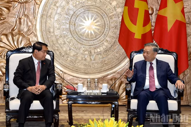 Tổng Bí thư, Chủ tịch nước Tô Lâm phát biểu tại buổi tiếp Đoàn đại biểu Thủ đô Viêng Chăn (Lào). (Ảnh: ĐĂNG KHOA)