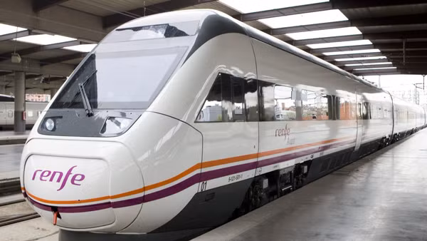 Hình ảnh một đoàn tàu do Renfe vận hành. (Ảnh: RENFE)