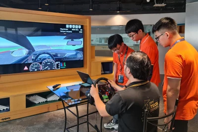 FPT đào tạo kỹ sư ngành công nghệ ô-tô (automotive).