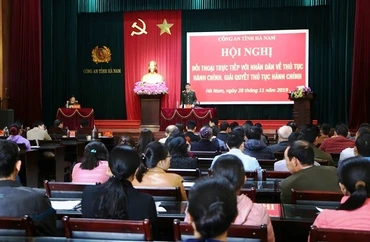 Công an Hà Nam đối thoại với người dân về thủ tục hành chính