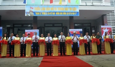 Khai mạc triển lãm bản đồ và trưng bày tư liệu “Hoàng Sa, Trường Sa của Việt Nam - Những bằng chứng lịch sử và pháp lý”.