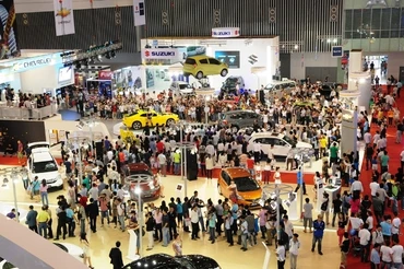 130 mẫu xe mới tại Triển lãm ô-tô Việt Nam 2015