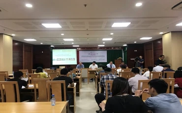 Buổi họp báo giới thiệu sự kiện triển lãm diễn ra ngày 6-6.